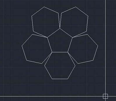 cad如何使六边形对齐到五边形上?