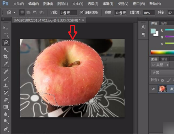 PS磁性套索工具怎么把图抠出来？