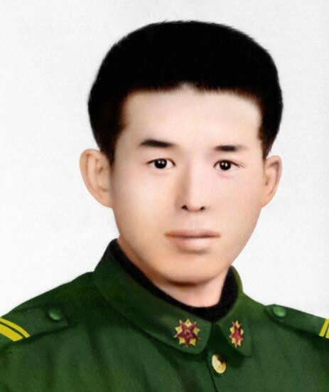 怎么用Photoshop修复严重损坏的相片？
