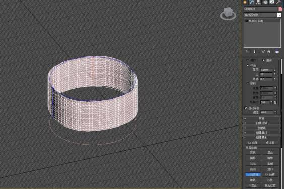 3dmax中利用多个截面曲线建模