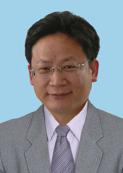 PS给照片人物加个领带