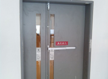 看建筑图纸如何确定防火门的数量？