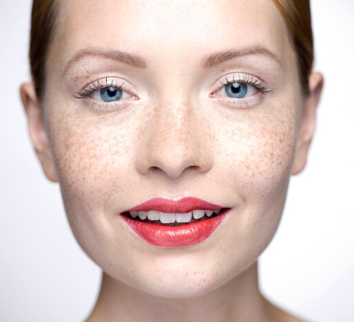 ps美化风景人物照片简单教程