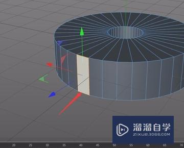 C4D模型的名称属性栏里的内容全没有了如何显示出来？