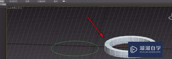 3DMax如何做吊顶？