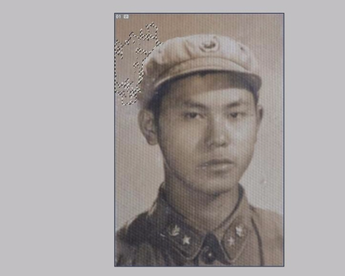 为什么Photoshop 扩展功能是灰色？