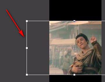 PRemiere怎么裁剪视频画面大小？