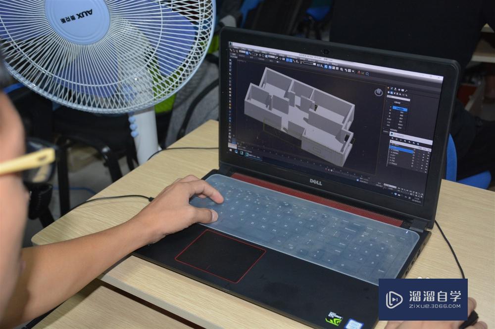 VRay如何调<esred>出有</esred>色清<esred>玻璃</esred>？