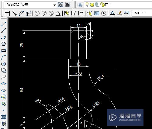 CAD如何删除穿标注尺寸的线？