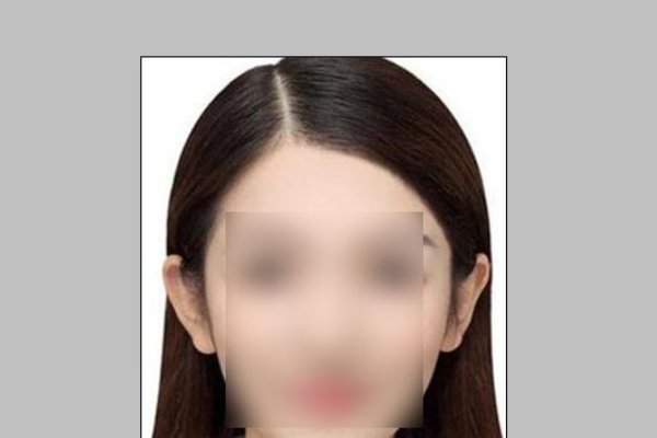 ps把普通照片改成证件照