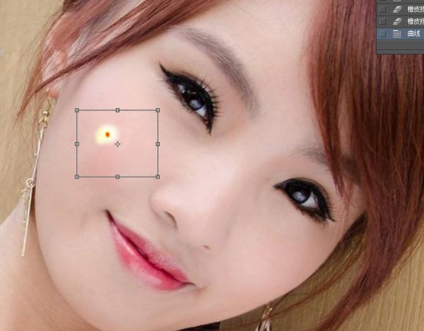 Photoshop怎么在脸上加一颗痣，能具体教下么？