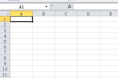Excel中如何让 数字下拉时自动+1？