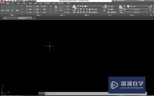 <esred>CAD</esred>怎么让<esred>两</esred><esred>条</esred><esred>直线</esred>对称？