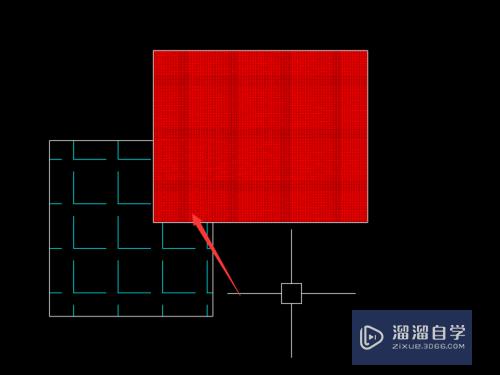 CAD中如何将某一个图层置于其他图层之上？