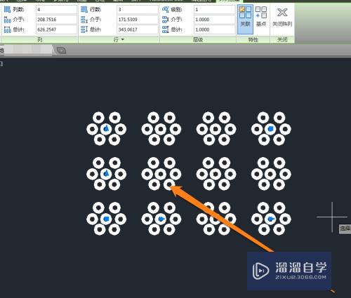 怎样设置CAD阵列的行数和列数？