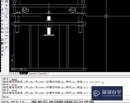 CAD十字光标一闪一闪的怎么办