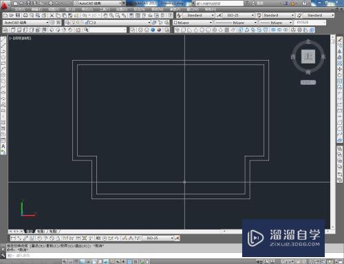 CAD如何绘制三维墙体？