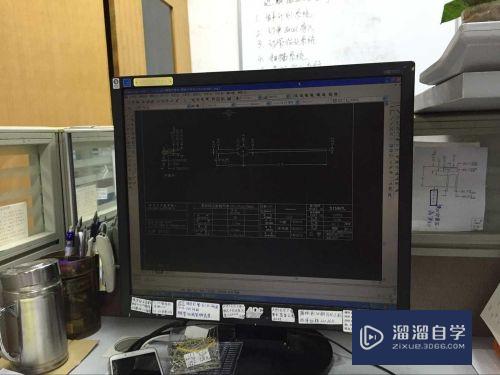 打开CAD后显示屏变暗故障解决方法