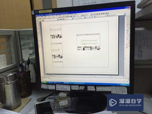 打开CAD后显示屏变暗故障解决方法