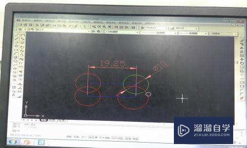 CAD中如何缩放图形？