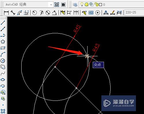 CAD怎样用两圆相交算出第三个圆圆心画图形？